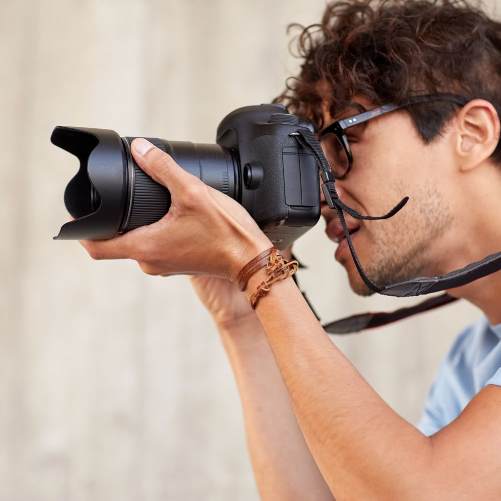 한 장의 사진, 법정을 뒤흔들다: 소송 속 숨은 진실의 단서!